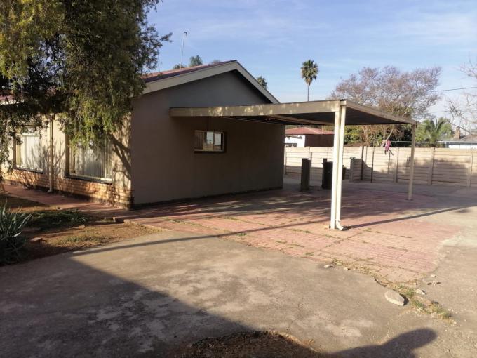 3 Bedroom House for Sale For Sale in East Lynne - MR526767