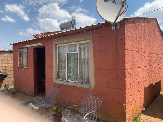 2 Bedroom House for Sale For Sale in Vlakfontein - MR526778
