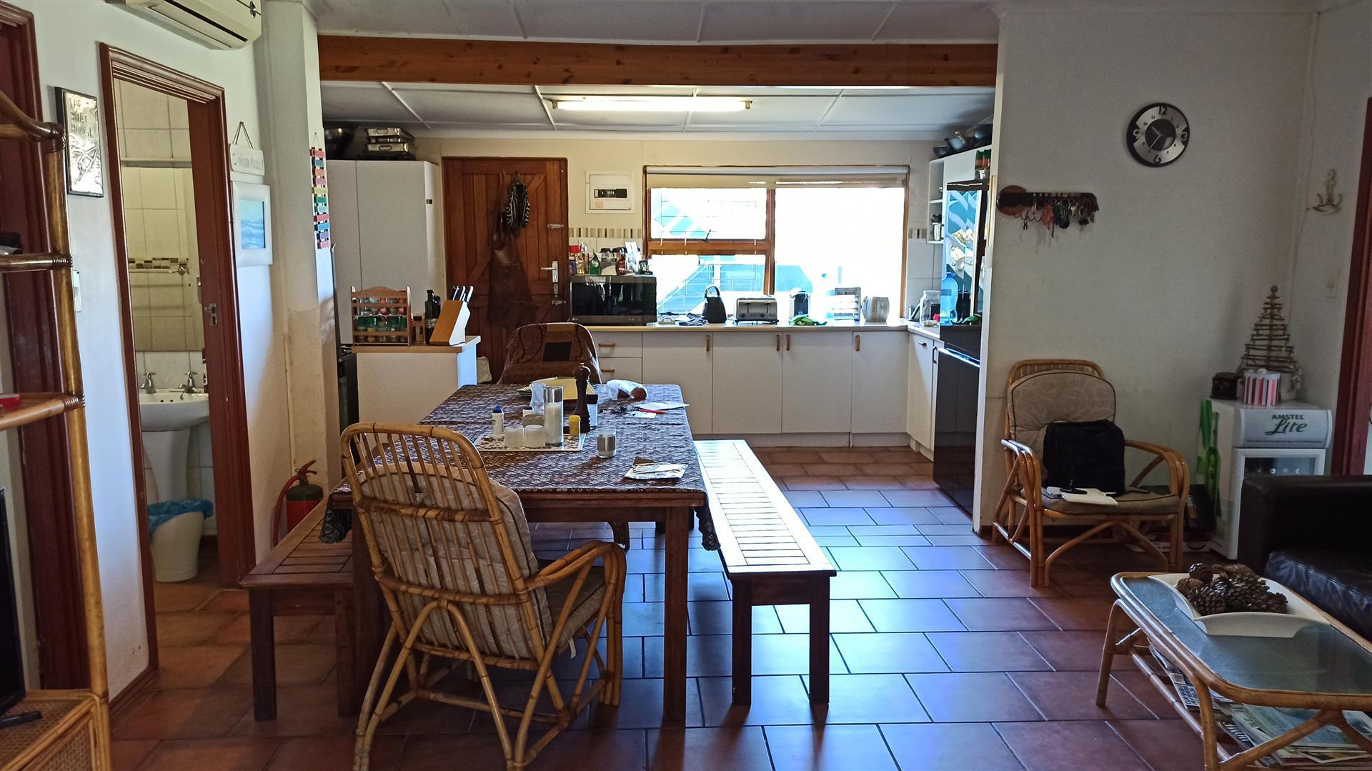 Dining Room - 15 square meters of property in Fisherhaven