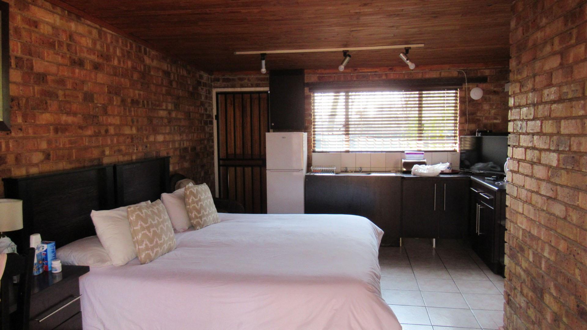 Bed Room 4 of property in Benoni