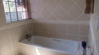 Bathroom 2 of property in Benoni