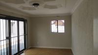 Dining Room - 18 square meters of property in Spruitview