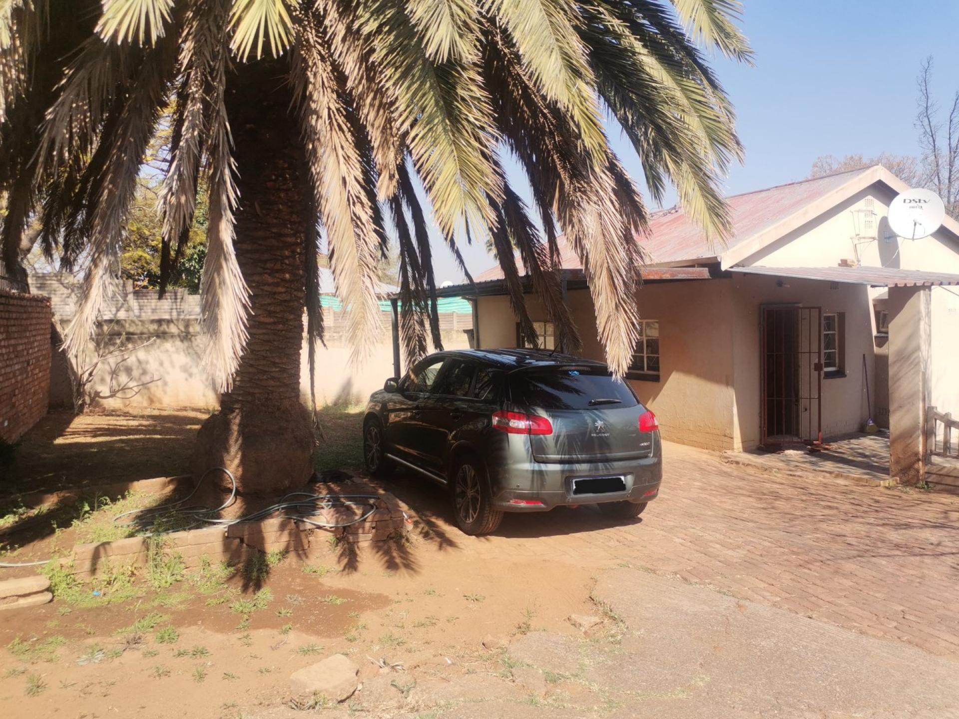 2 Bedroom House for Sale For Sale in Proclamation Hill MR5