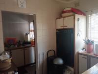 Kitchen of property in Del Judor