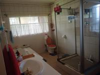 Bathroom 2 of property in Del Judor