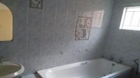 Bathroom 1 - 7 square meters of property in Benoni