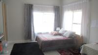 Bed Room 1 of property in Glen Erasmia Boulevard