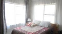 Bed Room 1 of property in Glen Erasmia Boulevard