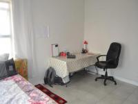 Bed Room 1 of property in Glen Erasmia Boulevard