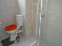 Bathroom 1 - 5 square meters of property in Glen Erasmia Boulevard