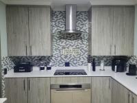 Kitchen - 13 square meters of property in Bonaero Park