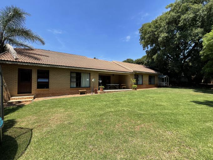 Houses For Sale in Fairlands MyRoof.co.za