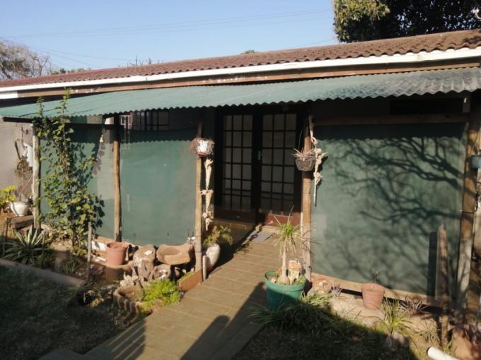 Apartment to Rent in Bluff - Property to rent - MR527745