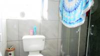 Bathroom 3+ - 57 square meters of property in Middelburg - MP