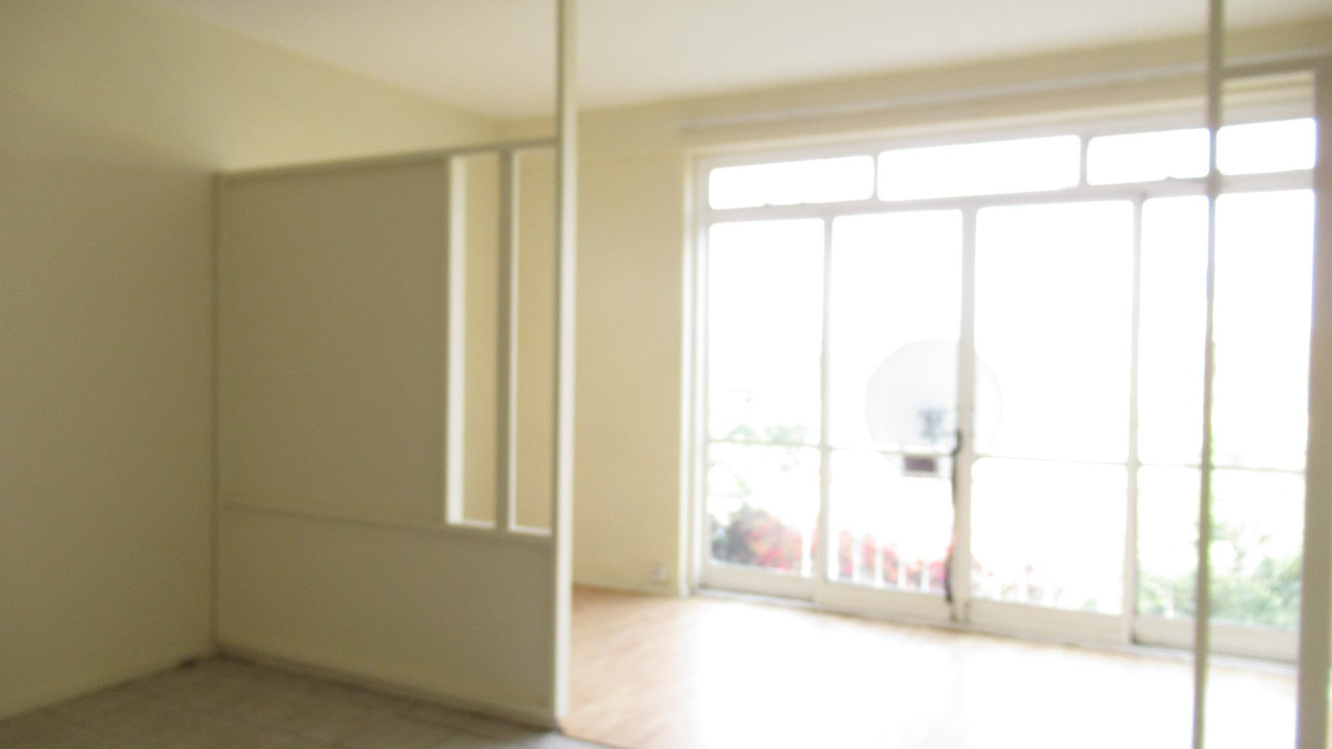 Lounges of property in Pretoria Central