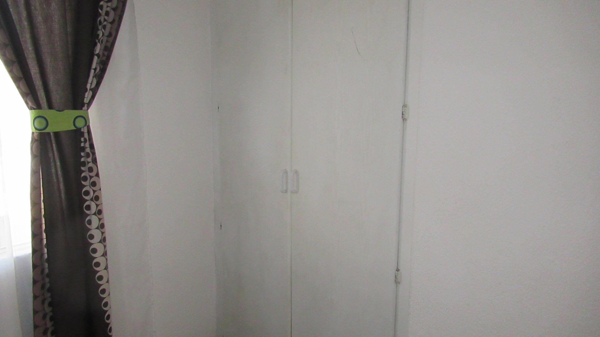 Bed Room 1 - 8 square meters of property in Ridgeway