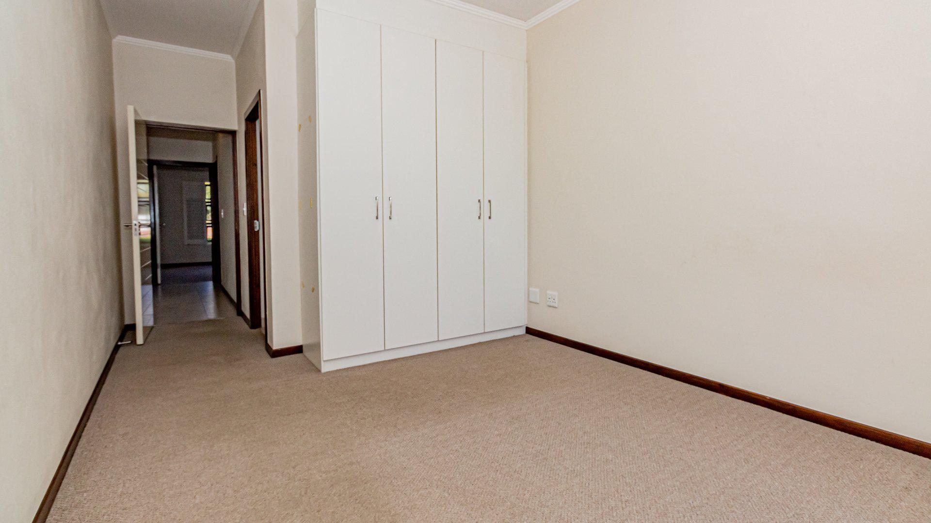 Main Bedroom of property in Zandspruit