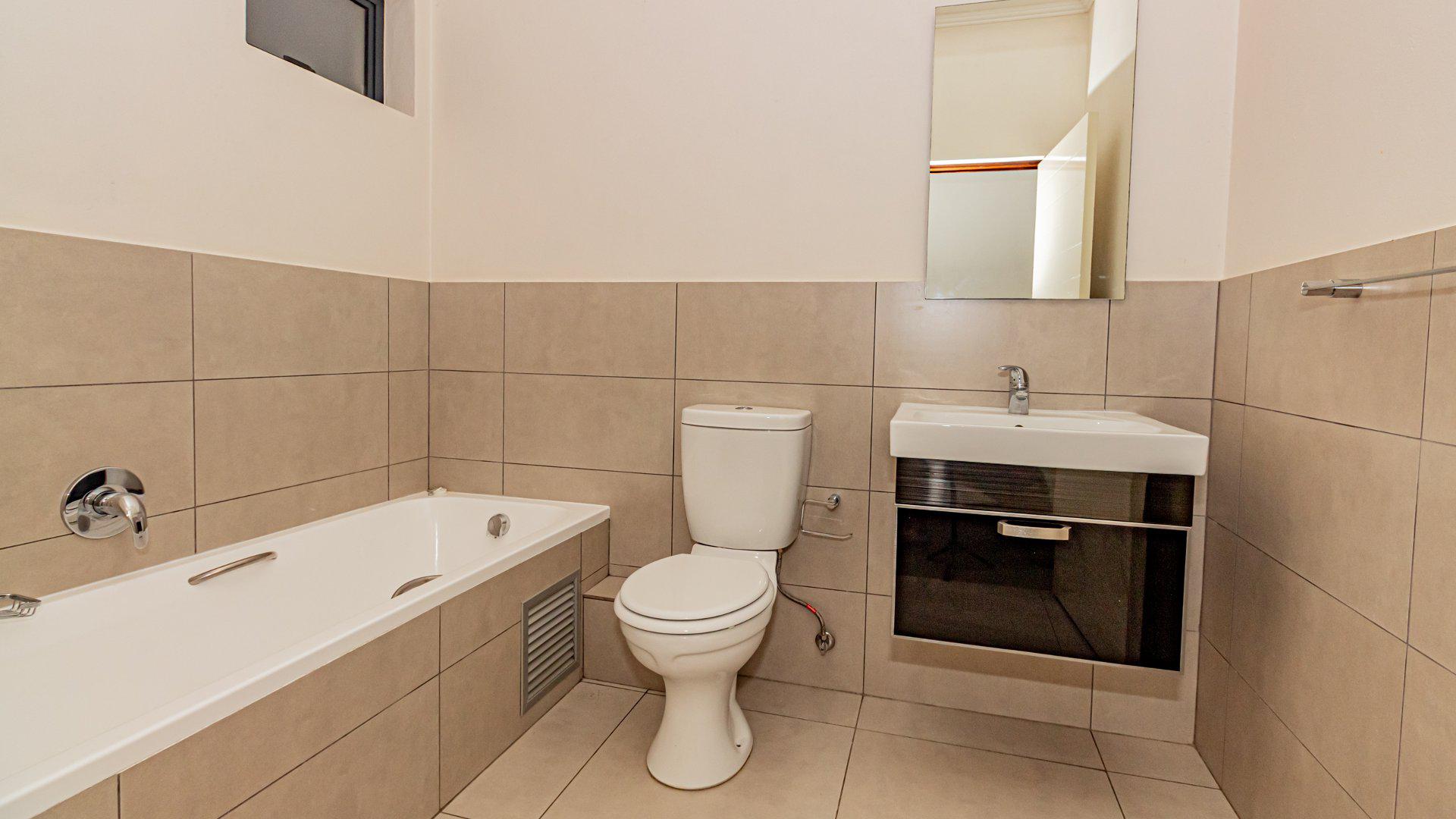 Main Bathroom of property in Zandspruit