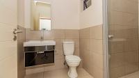Bathroom 1 of property in Zandspruit