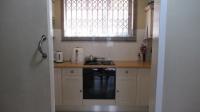 Kitchen - 8 square meters of property in Bulwer (Dbn)