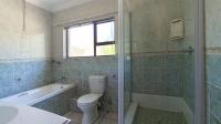 Bathroom 1 - 8 square meters of property in Eldo View