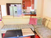 Lounges of property in Country View