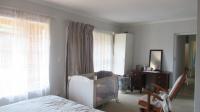 Main Bedroom - 26 square meters of property in Garsfontein