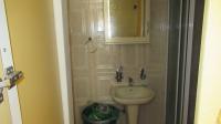 Bathroom 3+ - 3 square meters of property in Lenasia South