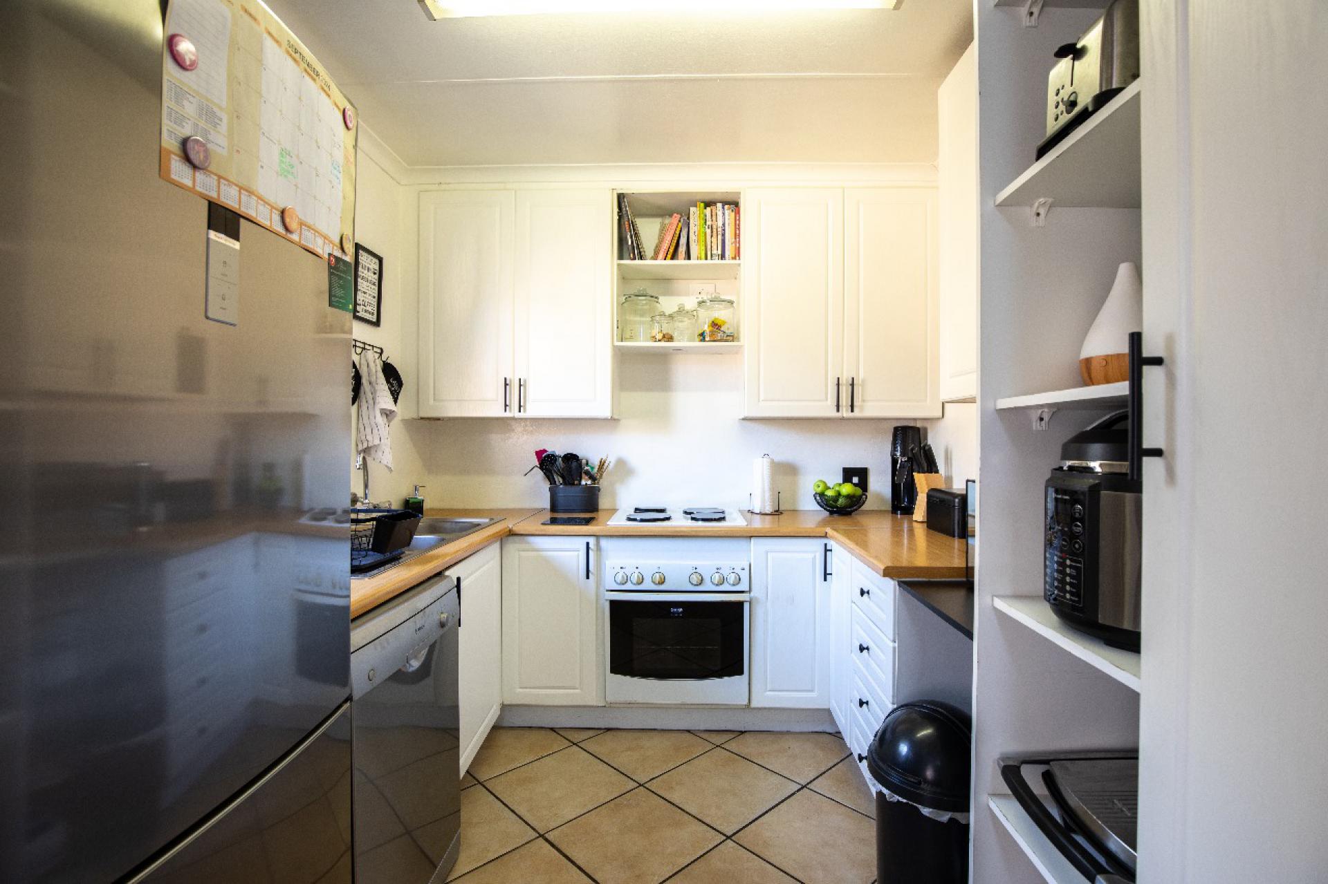 Kitchen - 9 square meters of property in Amberfield