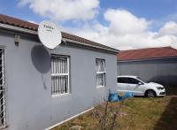 Front View of property in Sillwood Heights