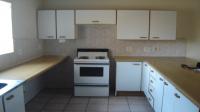 Kitchen - 16 square meters of property in Die Hoewes