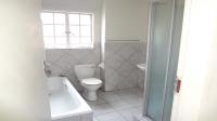 Bathroom 1 - 7 square meters of property in Erand Gardens