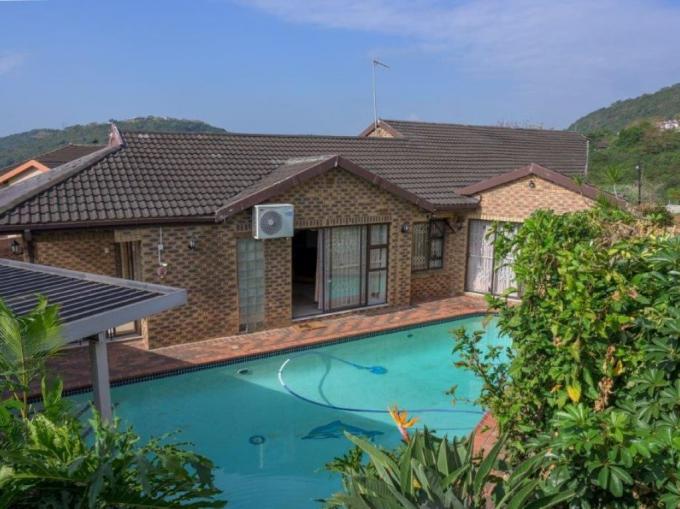 4 Bedroom House for Sale For Sale in Reservior Hills - MR530507