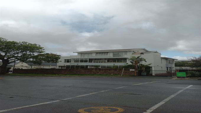 3 Bedroom Apartment for Sale For Sale in Kenilworth - CPT - MR530664
