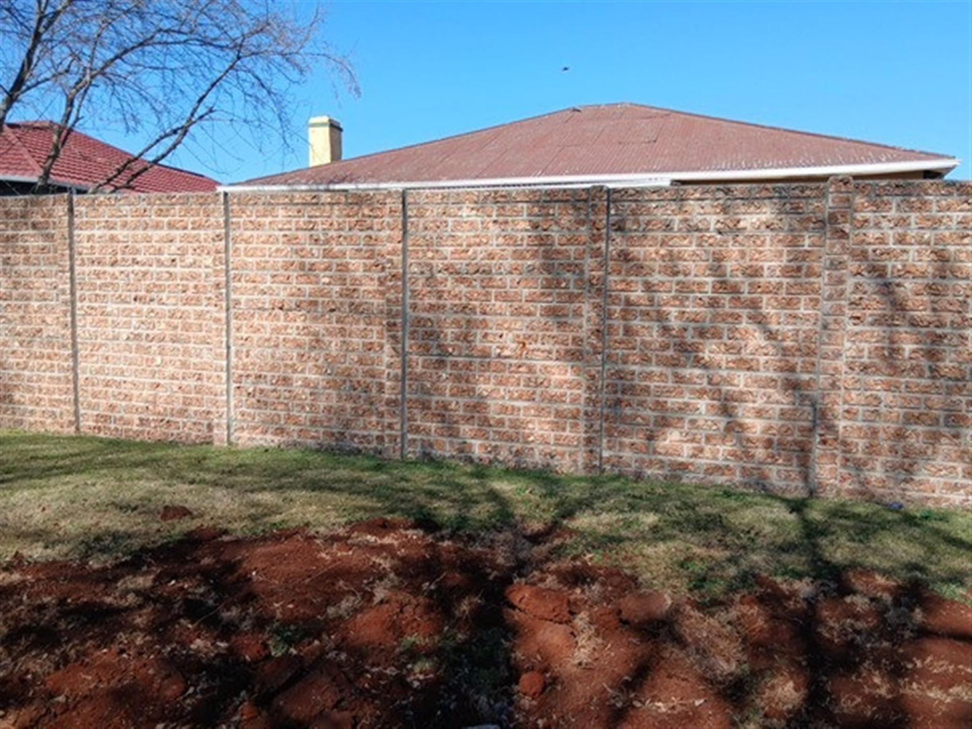 Front View of property in Boksburg
