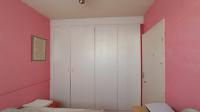 Bed Room 2 - 10 square meters of property in Die Hoewes