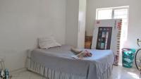 Bed Room 2 - 15 square meters of property in Lenasia South