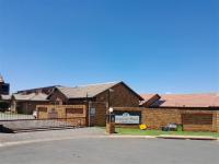 Front View of property in Witpoortjie