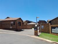 Front View of property in Witpoortjie