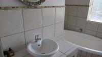 Main Bathroom - 7 square meters of property in Craigavon A.H.