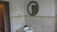 Main Bathroom - 7 square meters of property in Craigavon A.H.