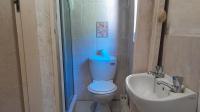 Main Bathroom - 2 square meters of property in Westridge