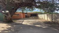 Front View of property in Beaufort West