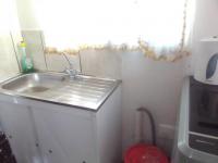 Kitchen - 6 square meters of property in Klarinet