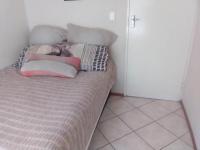 Main Bedroom - 11 square meters of property in Klarinet