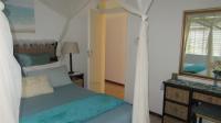 Bed Room 2 - 11 square meters of property in Port Edward