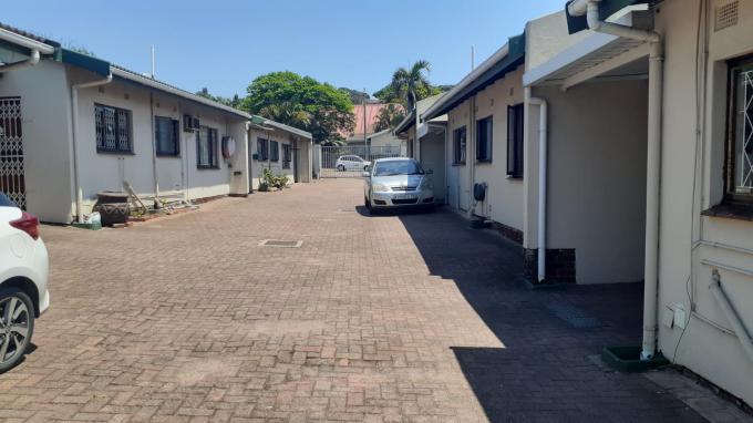 3 Bedroom Apartment for Sale For Sale in Montclair (Dbn) - MR531898