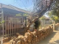  of property in Delmas