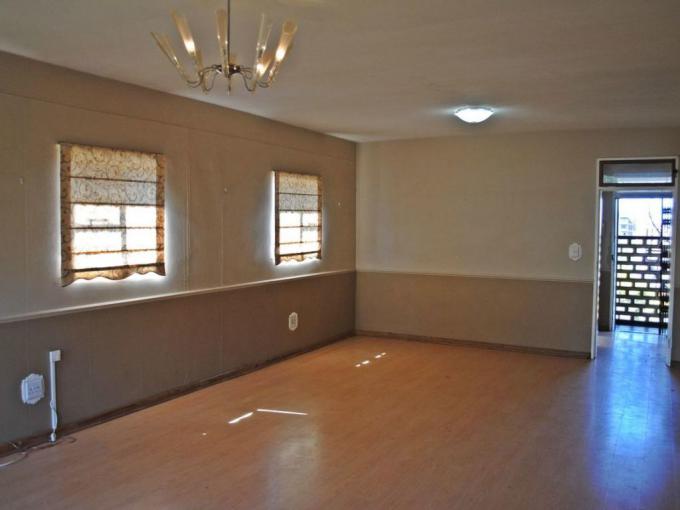 2 Bedroom Apartment for Sale For Sale in Bloemfontein - MR532128
