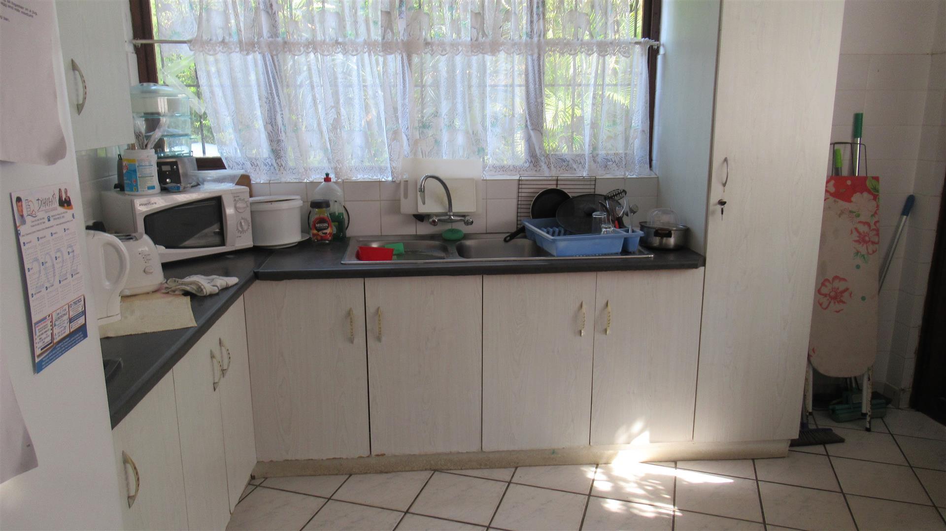 Kitchen - 12 square meters of property in Margate